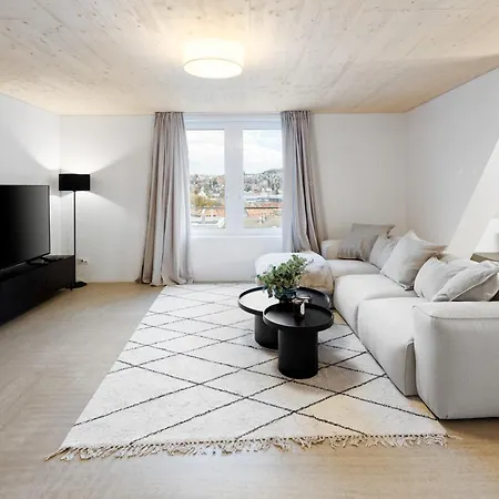 Apartament Bliv Grosszuegiges Altbaujuwel Im Zentrum