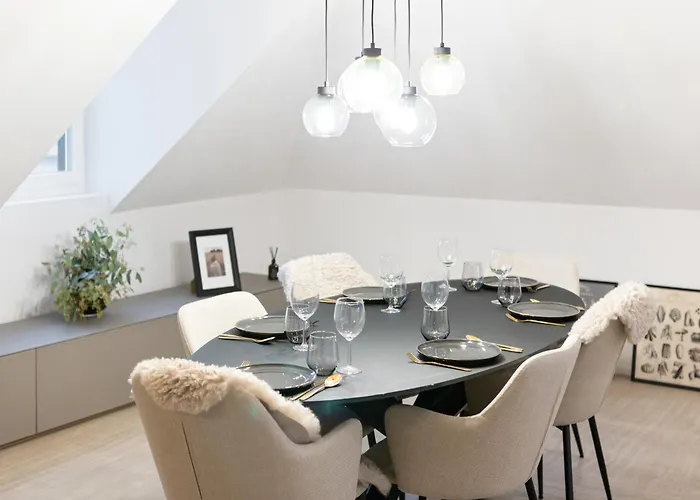 Bliv Grosszügiges Altbaujuwel Im Zentrum *