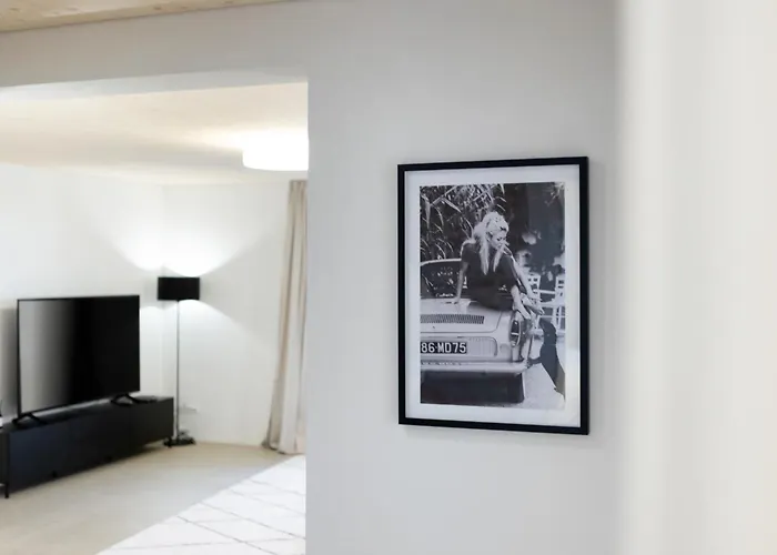 Bliv Grosszuegiges Altbaujuwel Im Zentrum * Sankt Gallen